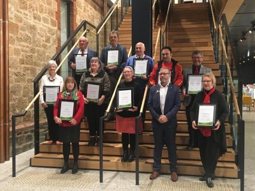 IMG Whole group of recipients in foyer of Payinthi -Prospect Council Buildings 